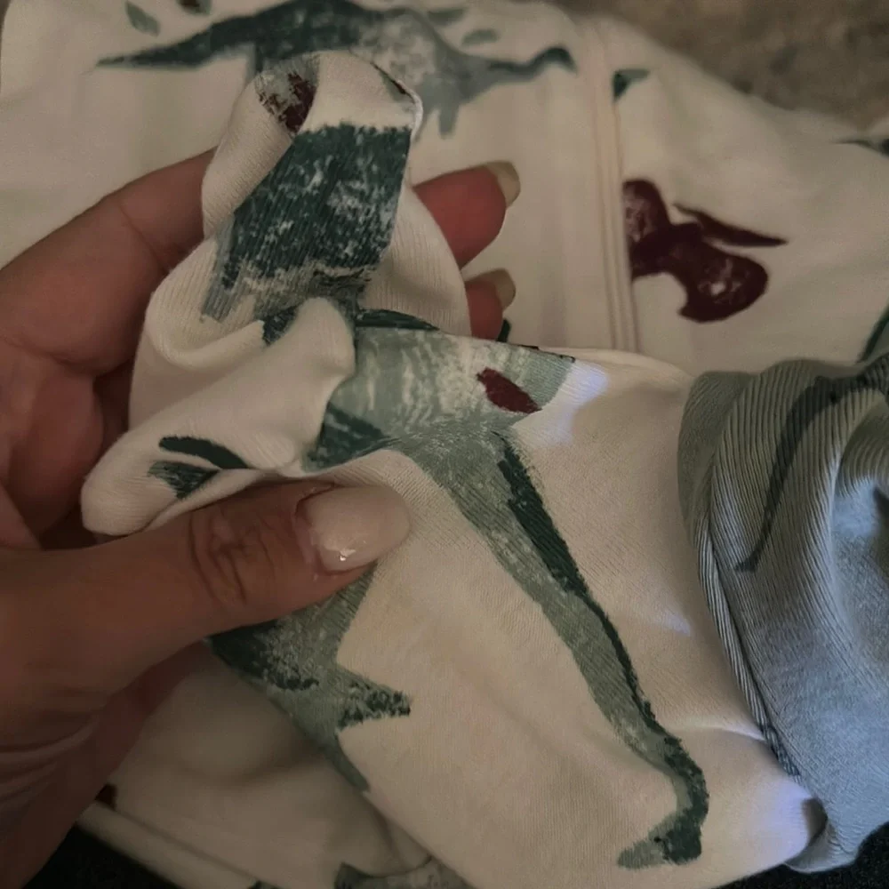 Carter's Dinosaur Print baby Onesie set. Size 3 months. Nwt